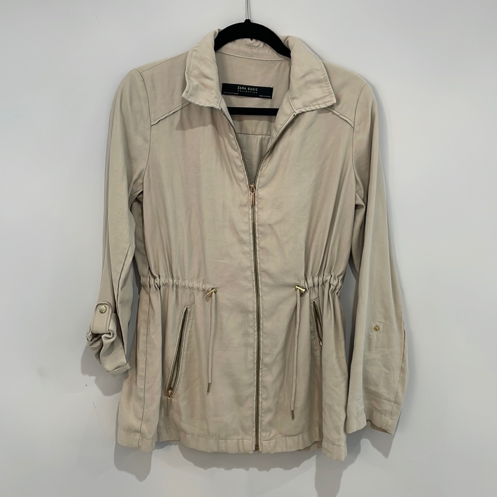 Zara: Neutral Putter Jacket - Beige